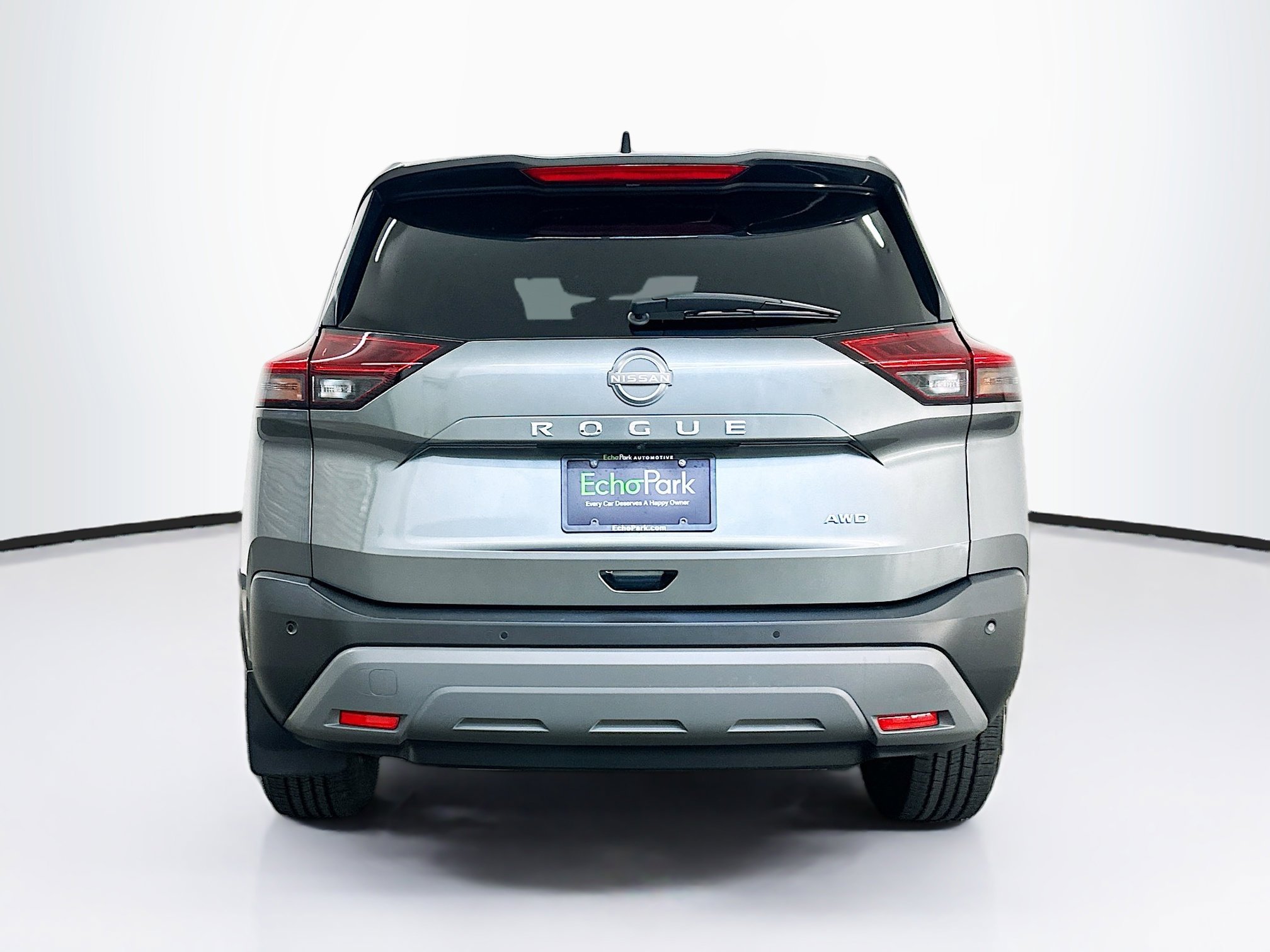 Used 2023 Nissan Rogue S image 7