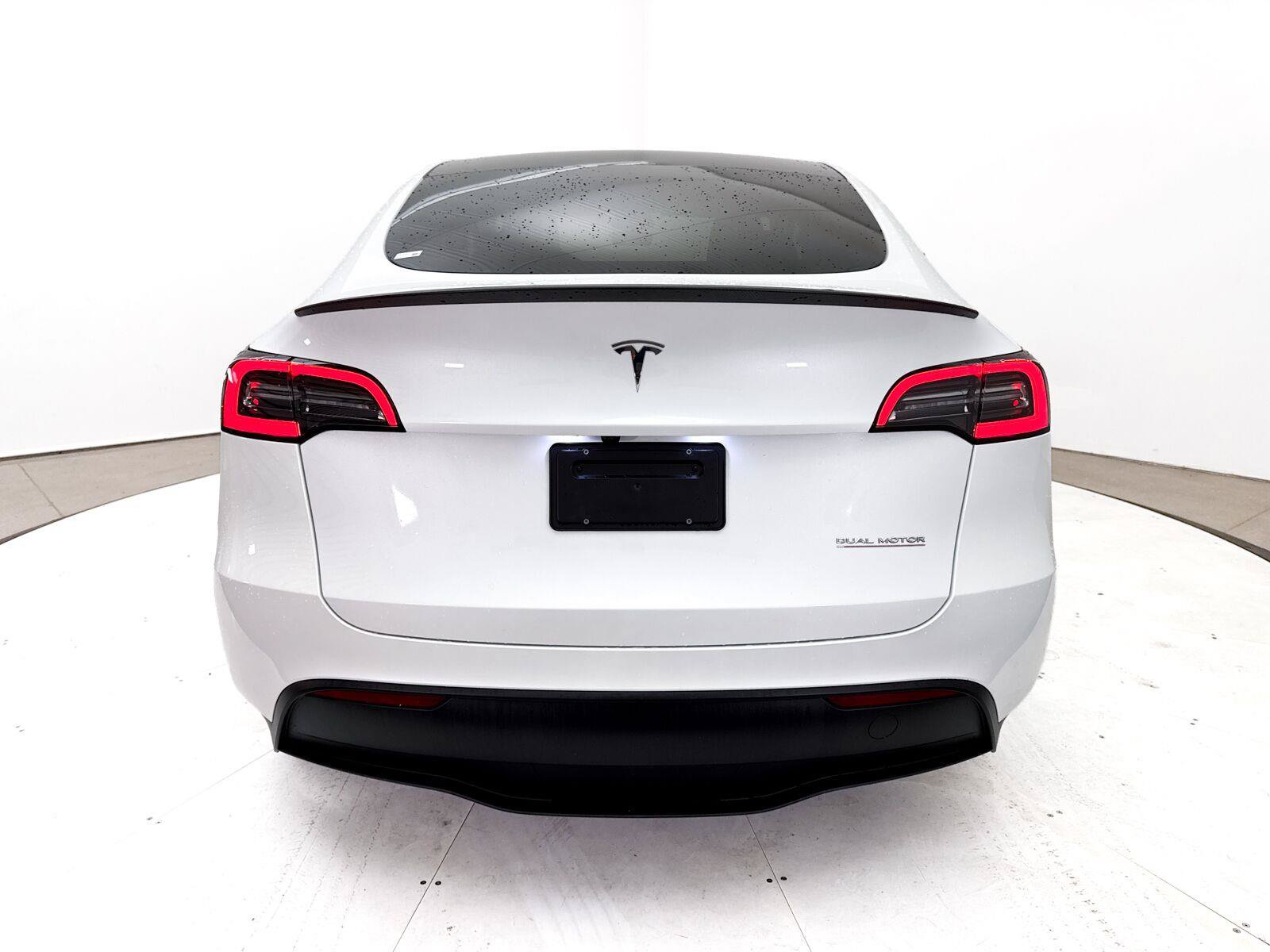 Used 2024 Tesla Model Y Performance AWD/4WD image 15