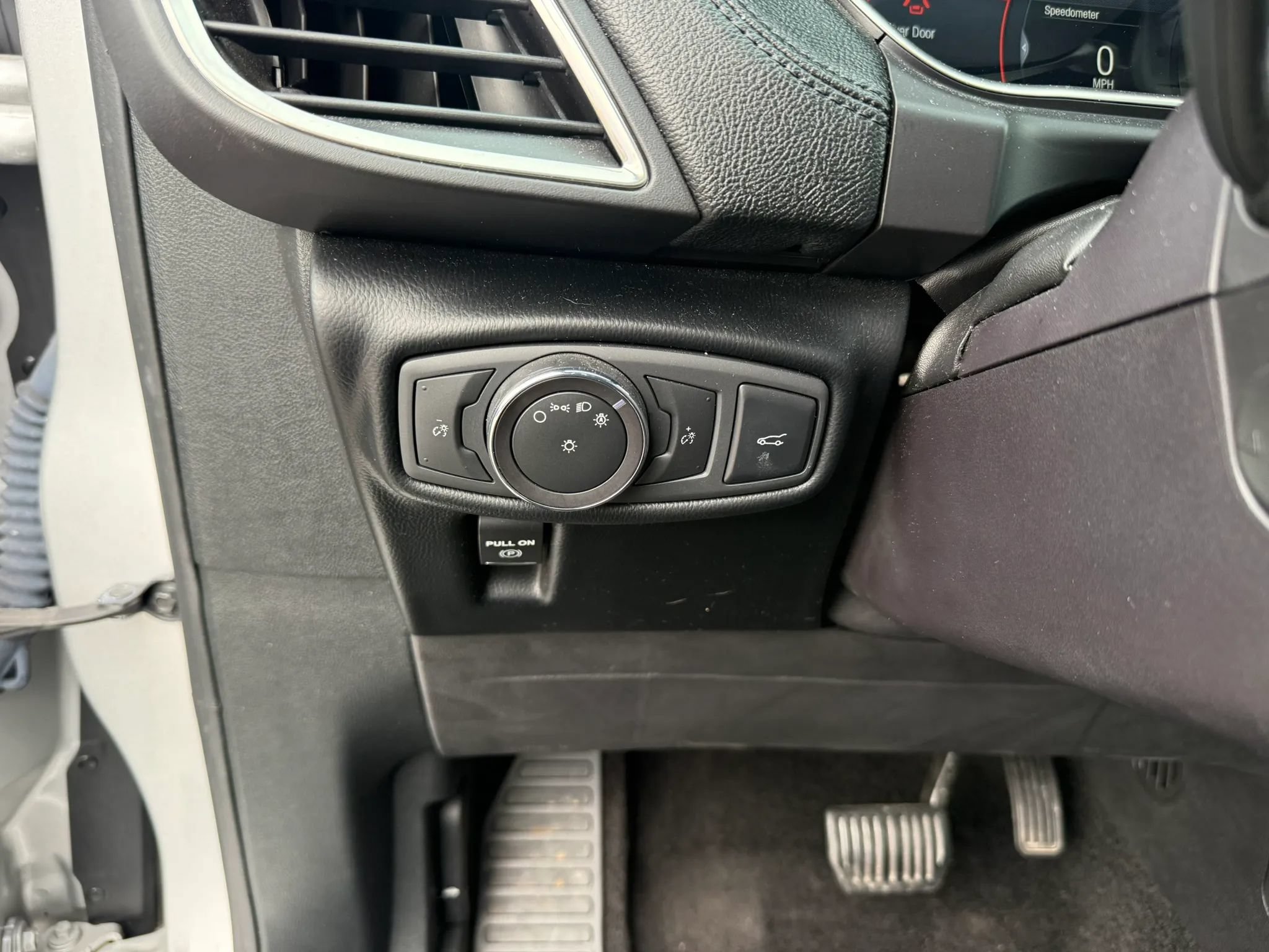 Used 2018 Lincoln MKX Reserve w/ Lincoln MKX Climate Package AWD/4WD image 19