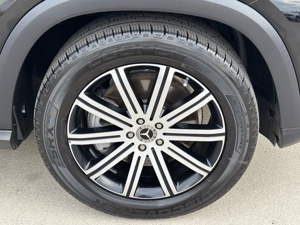 Used 2025 Mercedes-Benz GLE 450 4MATIC image 30
