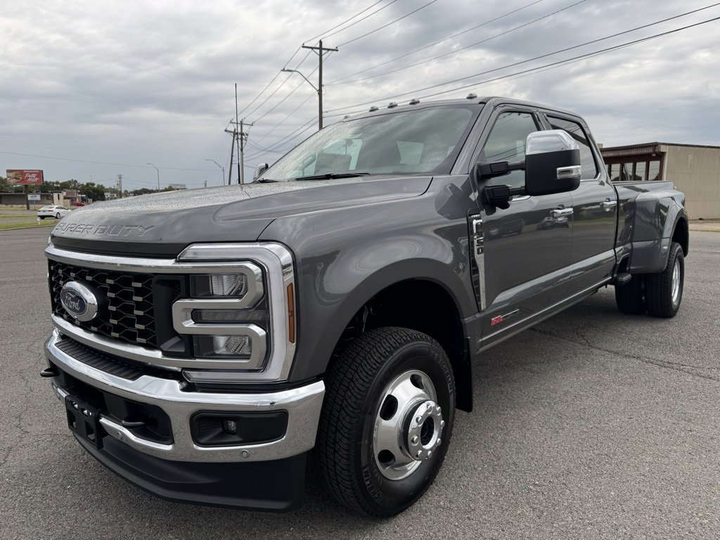 New 2026 Ford F350 Lariat image 1