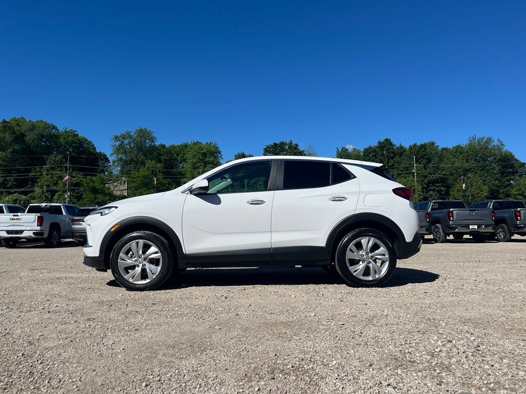 Used 2025 Buick Encore GX Preferred AWD/4WD image 16