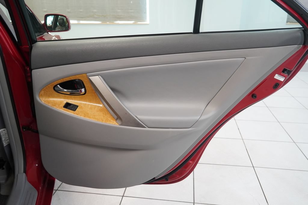 Used 2007 Toyota Camry V6 FWD image 27