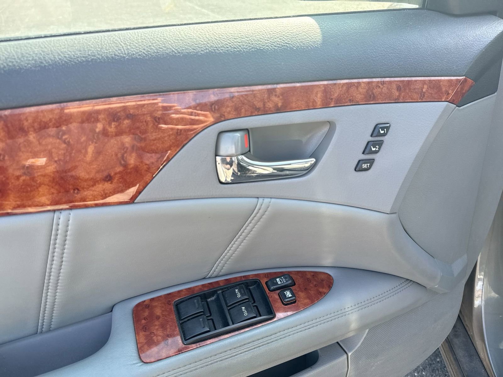 Used 2007 Toyota Avalon XL image 14