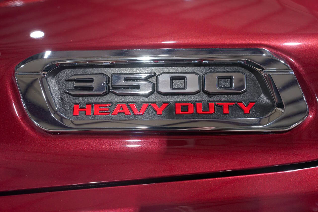 Used 2024 RAM 3500 Limited image 22