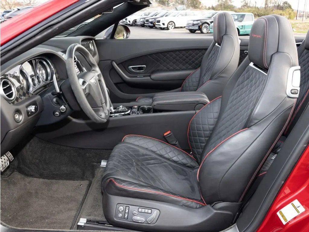 Used 2018 Bentley Continental GT Supersports image 23