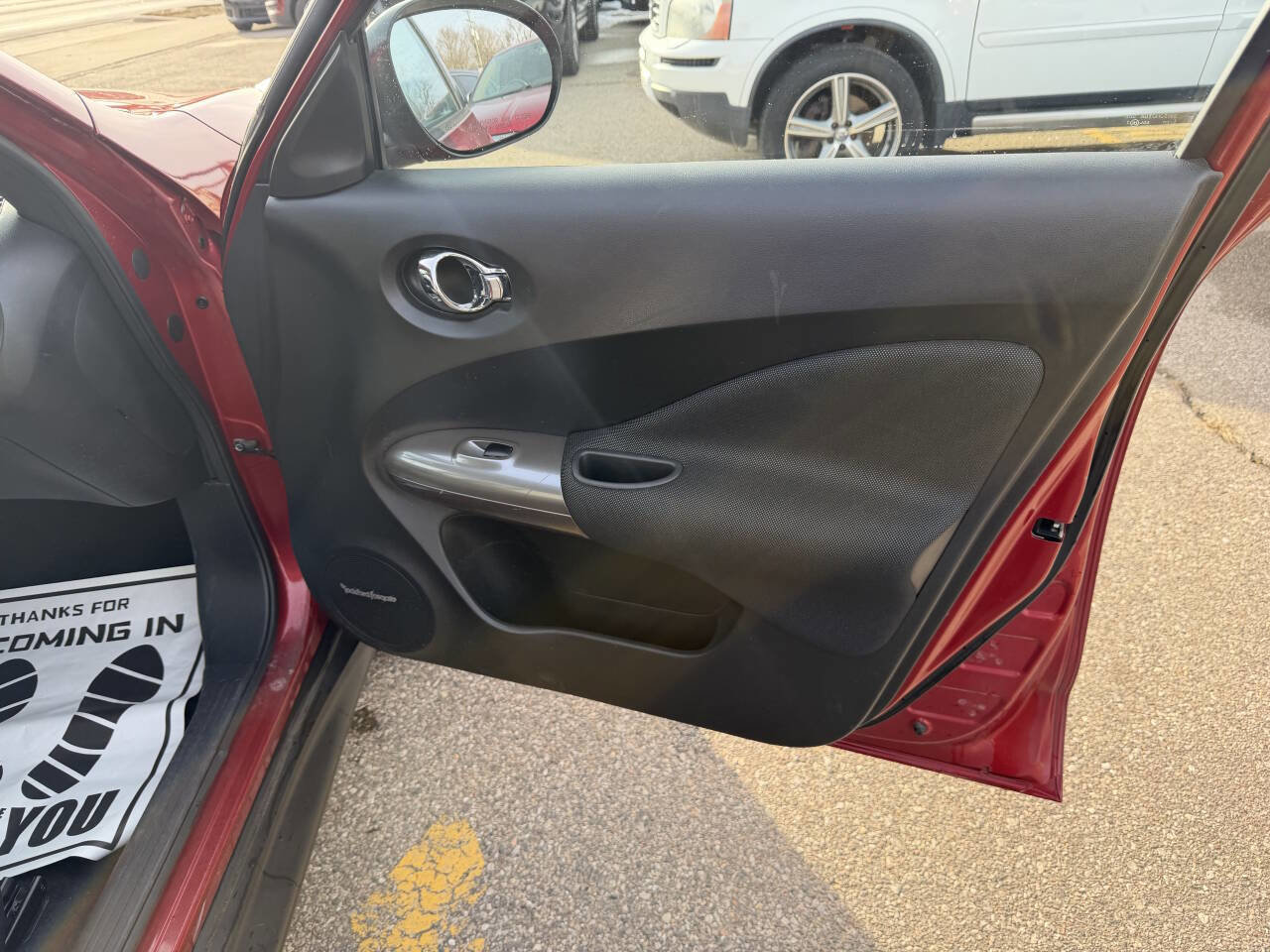 Used 2014 Nissan Juke SV w/ Navigation Package image 7