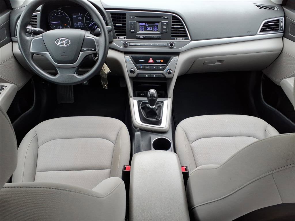 Used 2018 Hyundai Elantra SE FWD image 17