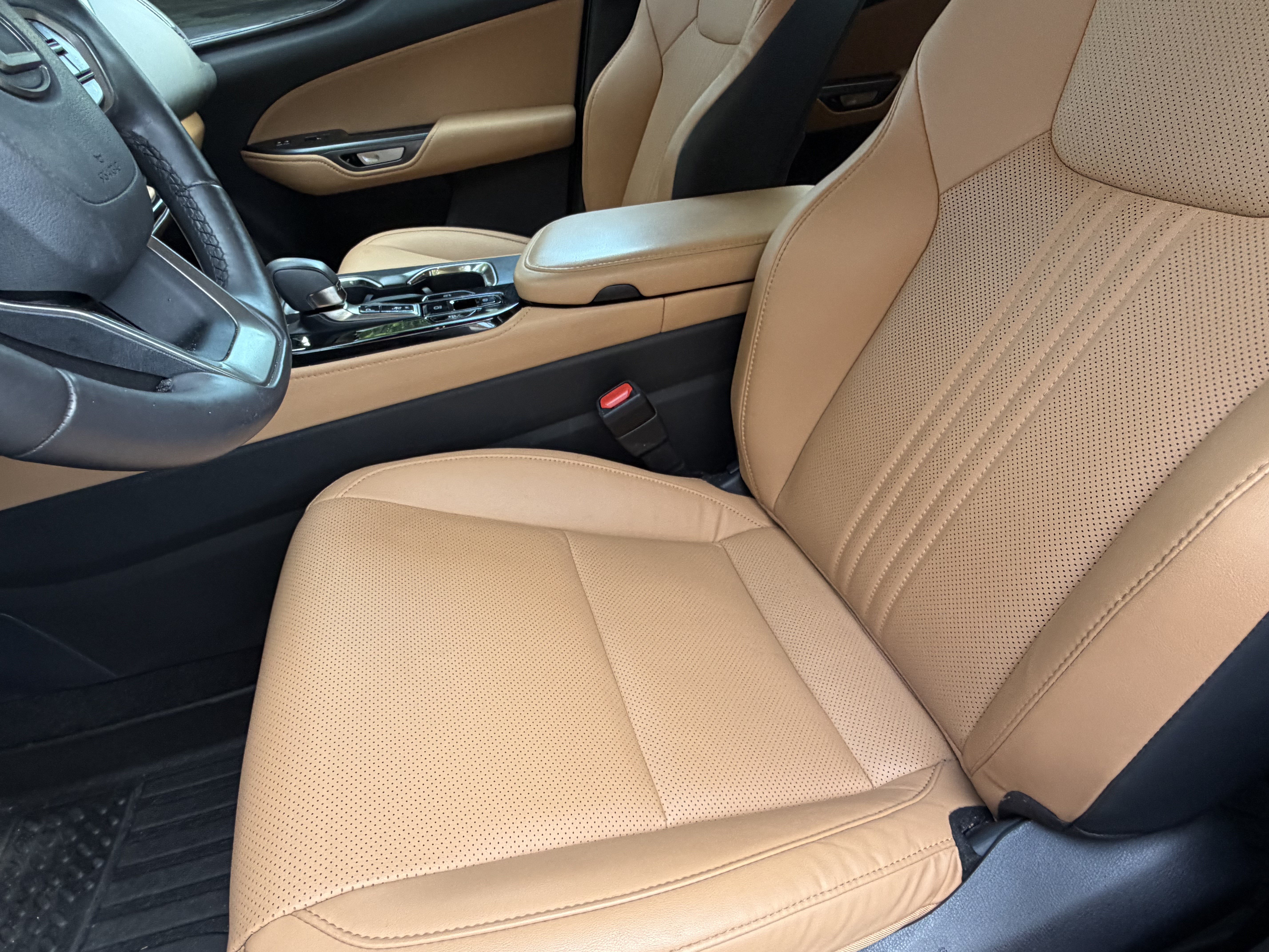 Certified 2025 Lexus NX 250 FWD w/ Premium Package image 16