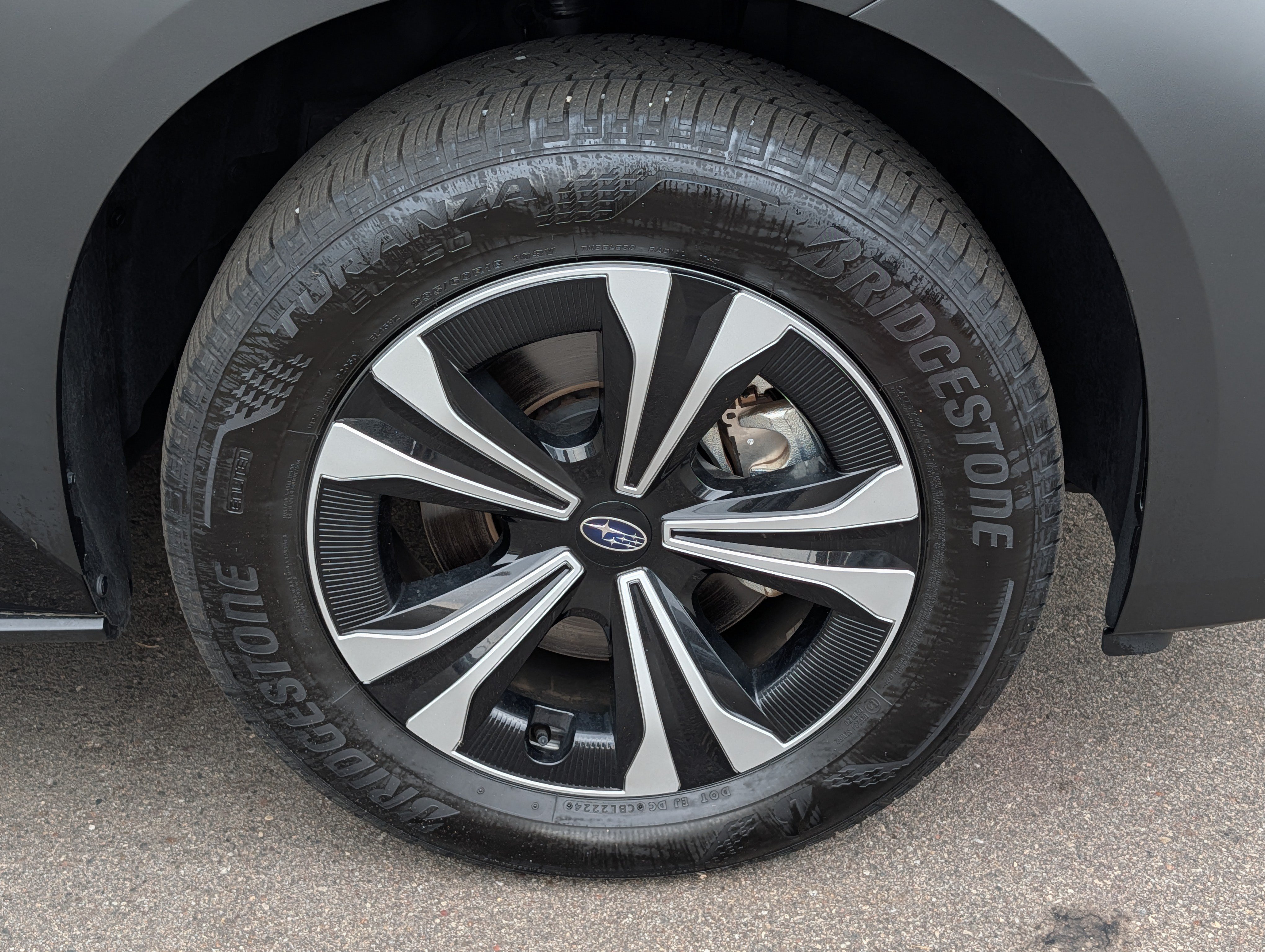 Used 2024 Subaru Solterra AWD/4WD image 15