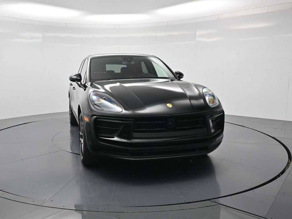 New 2026 Porsche Macan image 33