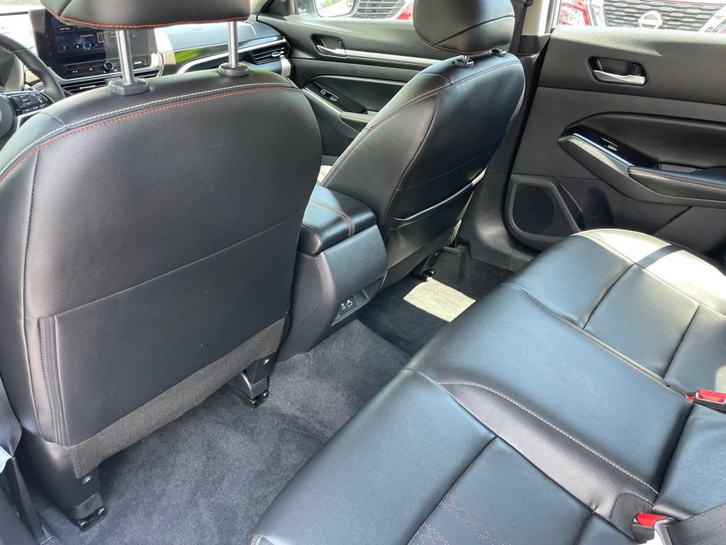 Certified 2023 Nissan Altima 2.5 SR w/ SR Premium Package AWD/4WD image 9