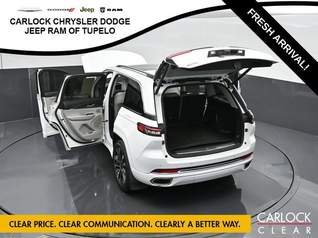 Used 2023 Jeep Grand Cherokee Overland w/ Luxury Tech Group IV AWD/4WD image 73