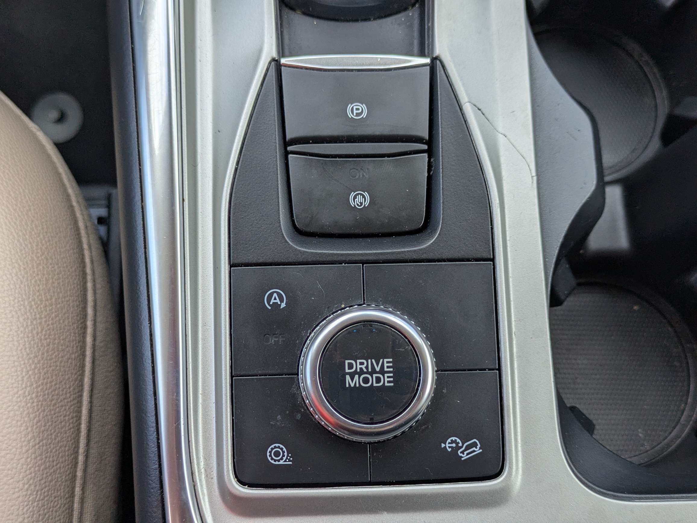 Used 2022 Ford Explorer Limited AWD/4WD image 28