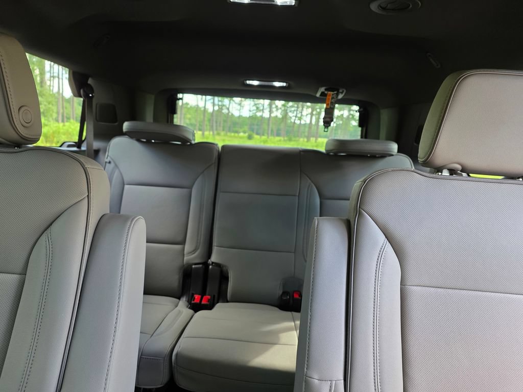 New 2026 GMC Yukon Elevation w/ LPO, Floor Liner Package RWD image 22