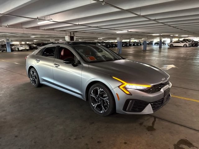 Used 2025 Kia K5 GT-Line w/ GT-Line Premium Package FWD image 3