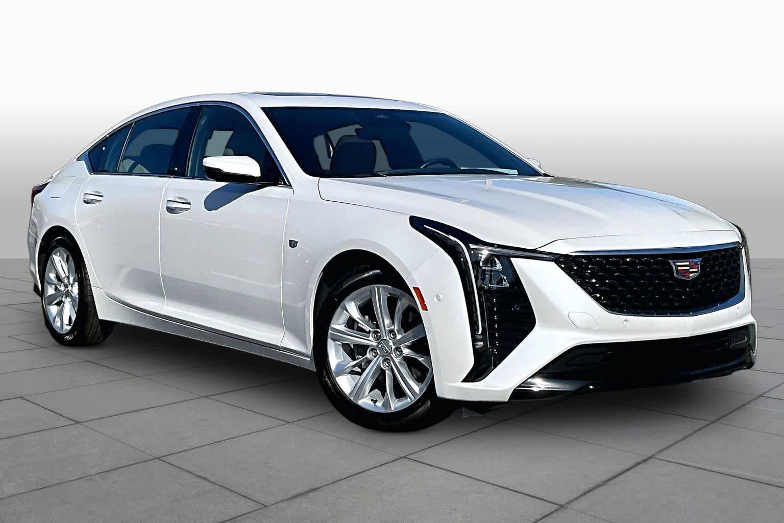 Used 2025 Cadillac CT5 Premium Luxury RWD image 3