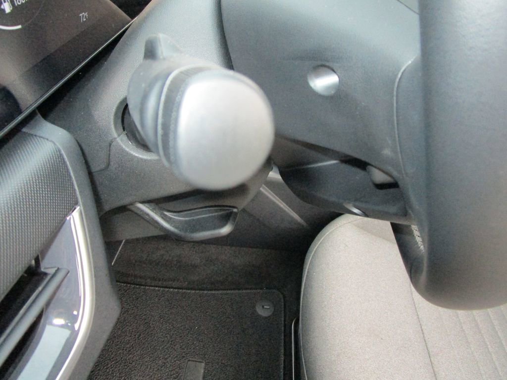 Used 2025 Kia K4 EX image 20