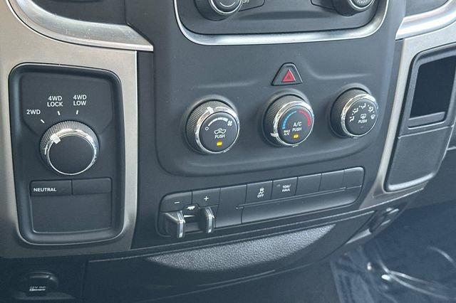 Used 2018 RAM 2500 SLT image 22