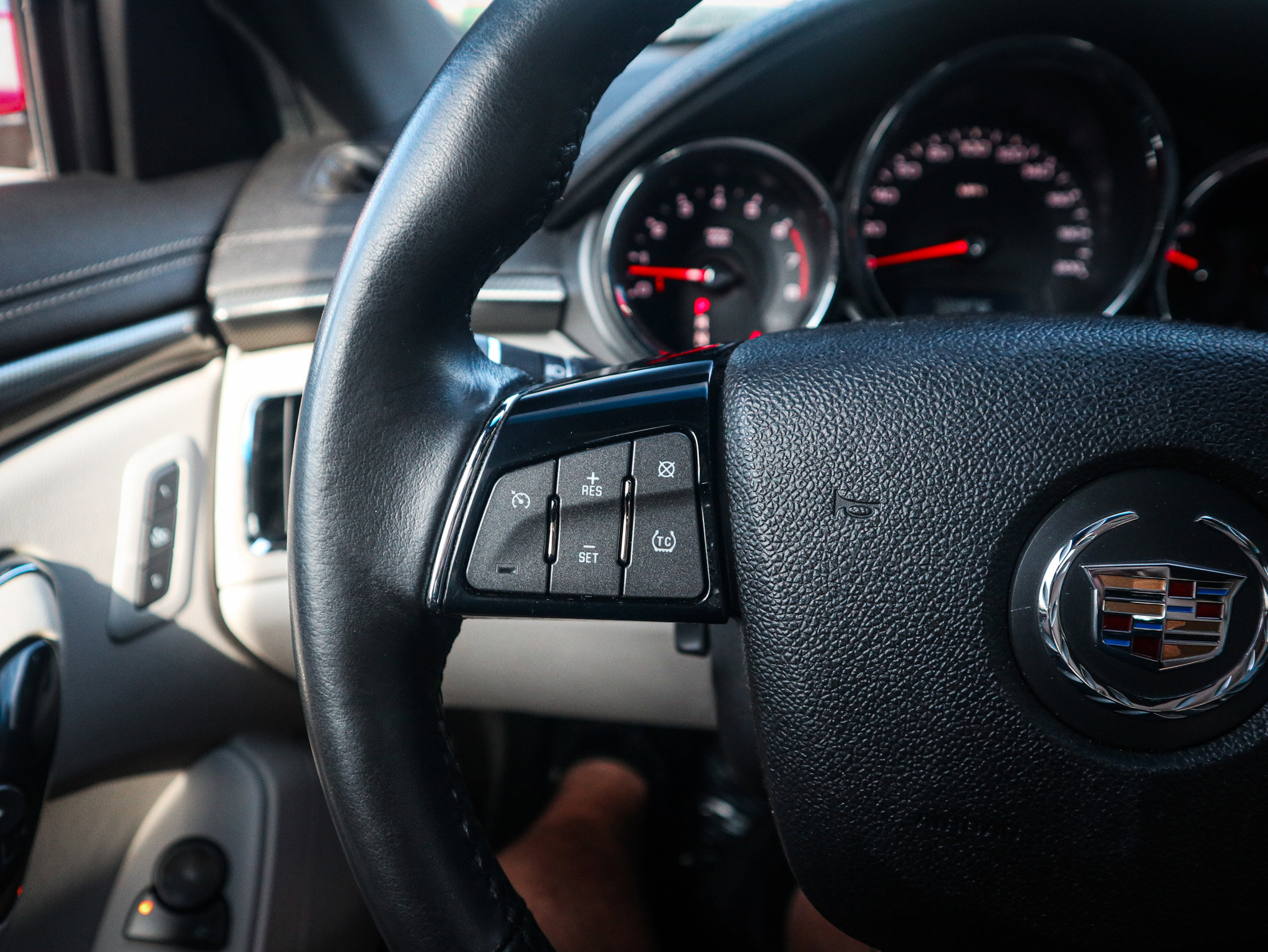 Used 2011 Cadillac CTS V image 19