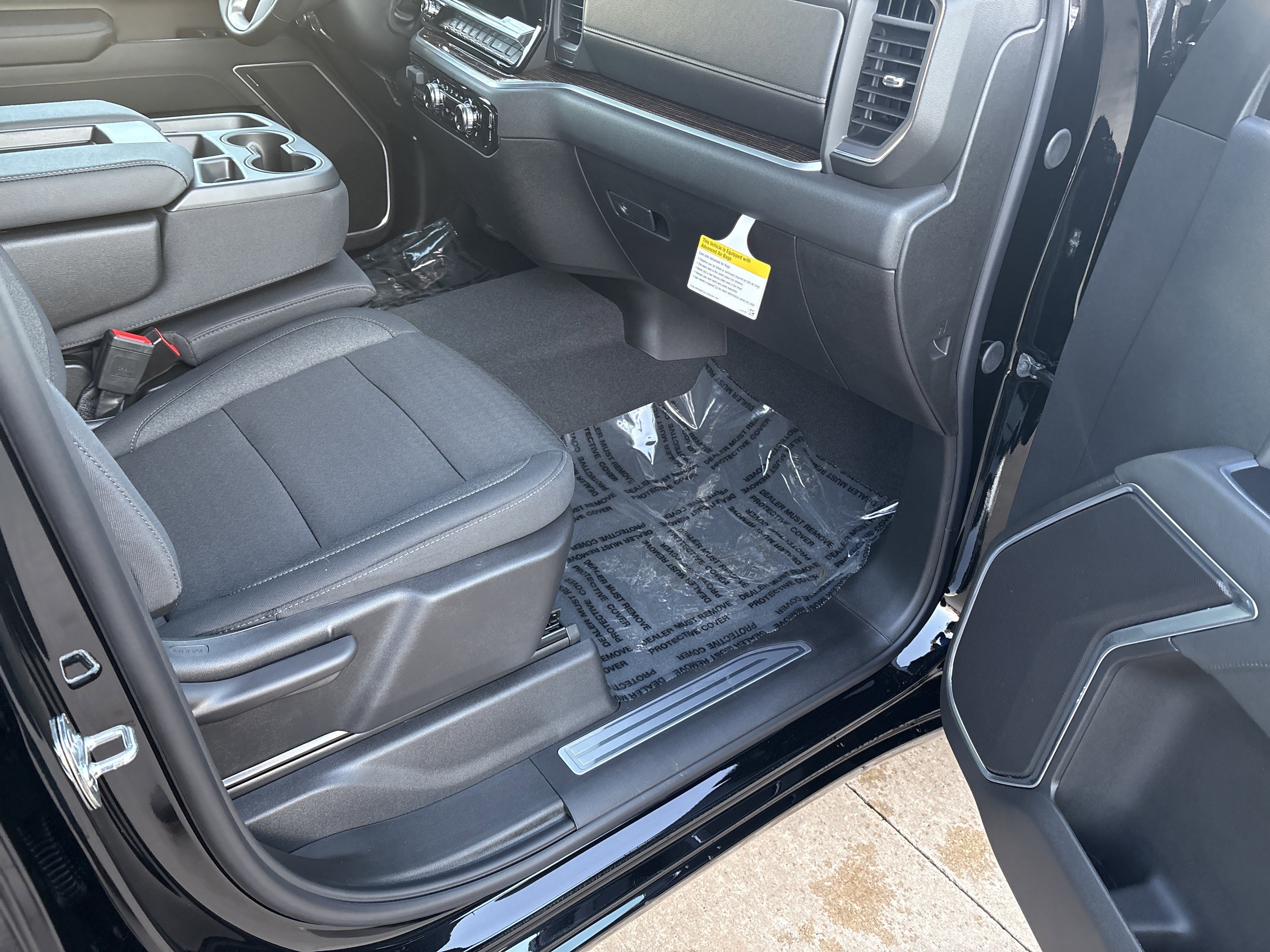 New 2026 GMC Sierra 1500 SLE image 19