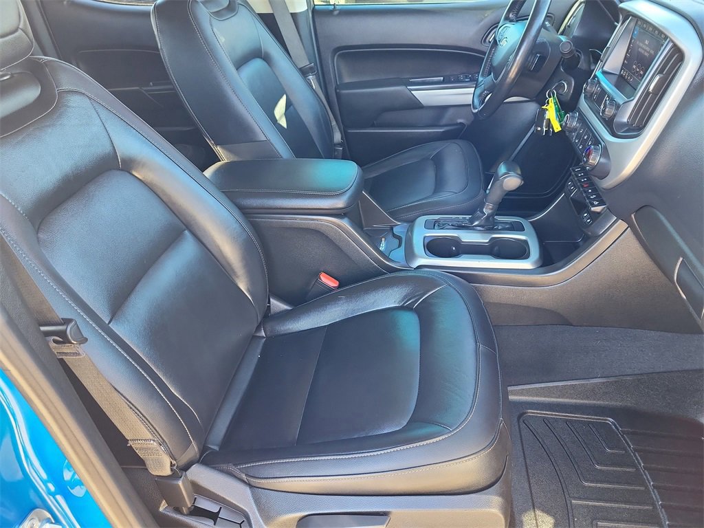 Used 2021 Chevrolet Colorado ZR2 w/ LPO, Premium Interior Package image 16