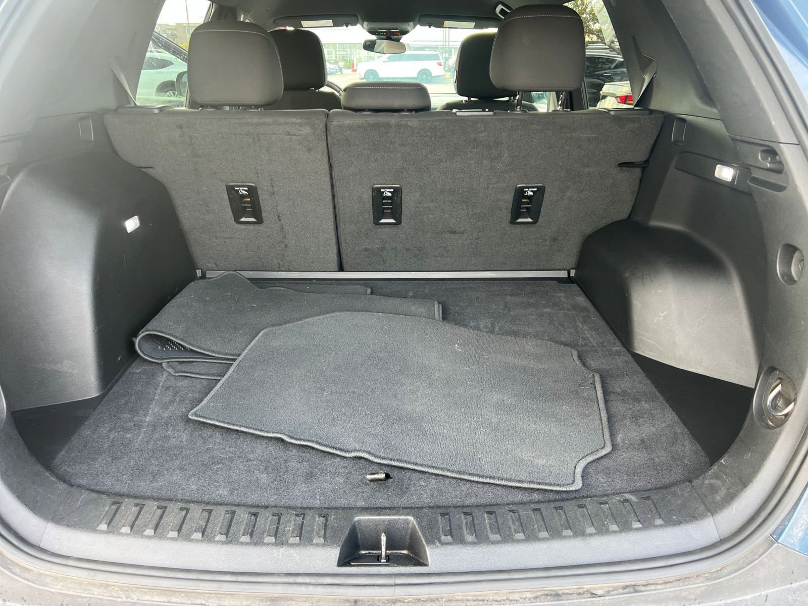 Used 2025 Chevrolet Equinox LT image 31