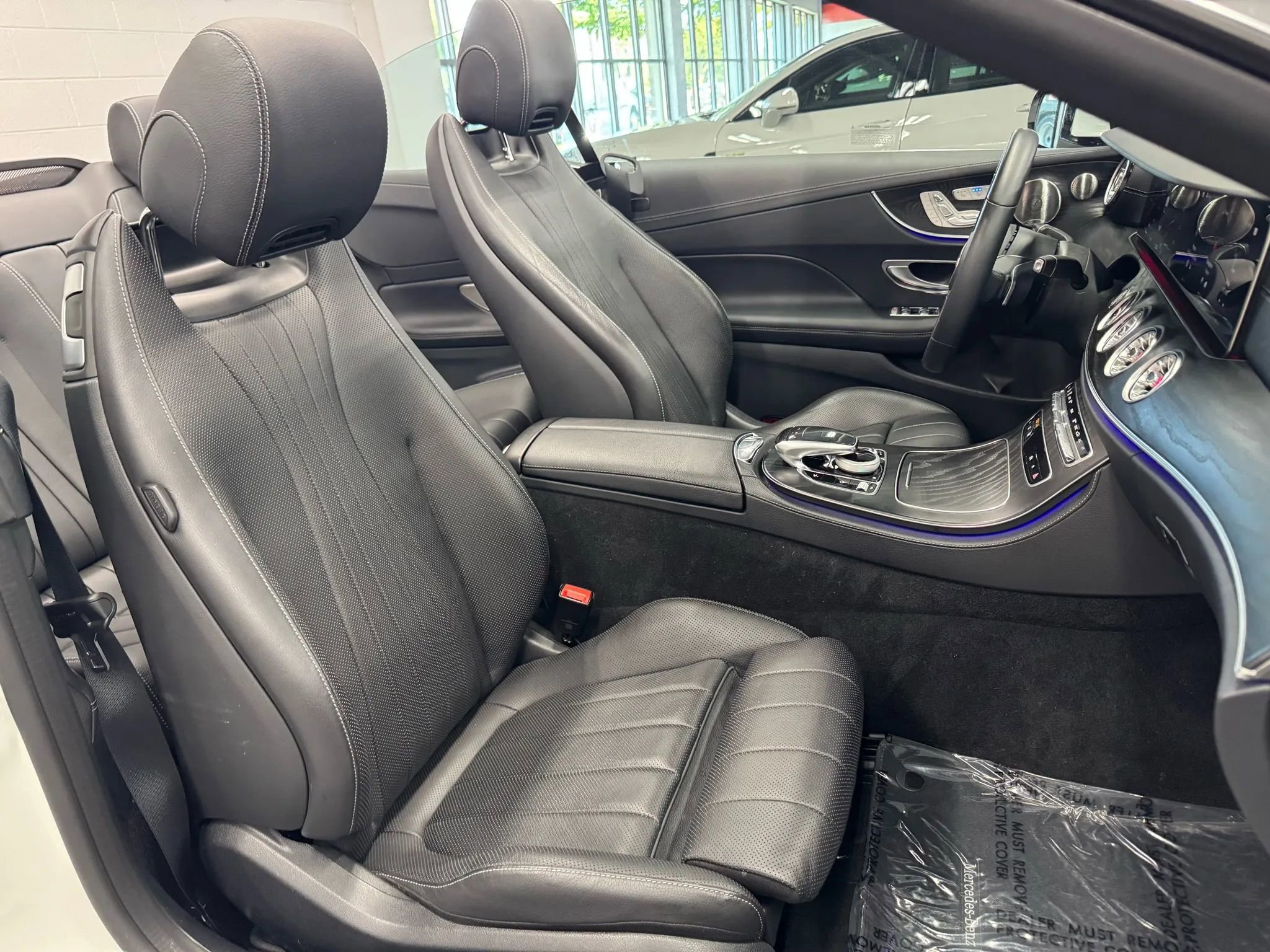 Used 2023 Mercedes-Benz E 450 Cabriolet image 30