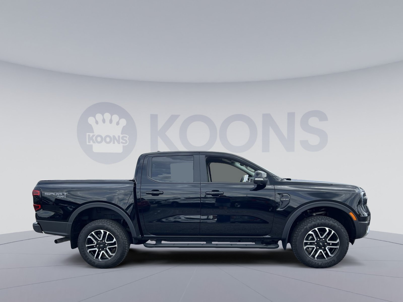 Used 2025 Ford Ranger Lariat w/ Trailer Tow Package AWD/4WD image 17