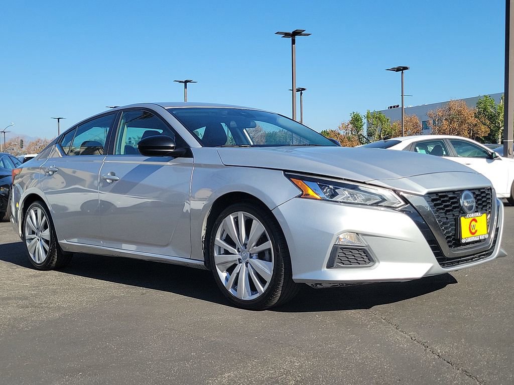 Used 2020 Nissan Altima 2.5 SR