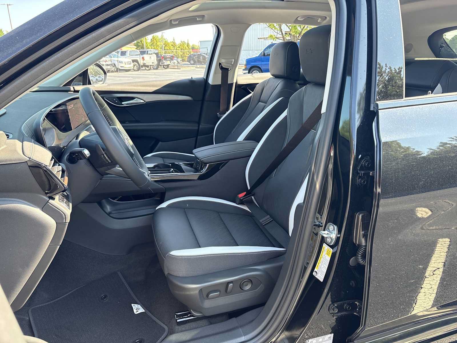 New 2026 Buick Envision Sport Touring AWD/4WD image 18