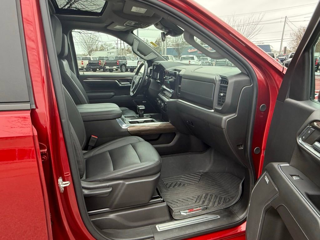 Used 2024 Chevrolet Silverado 1500 RST w/ RST All Star Premium Package image 15