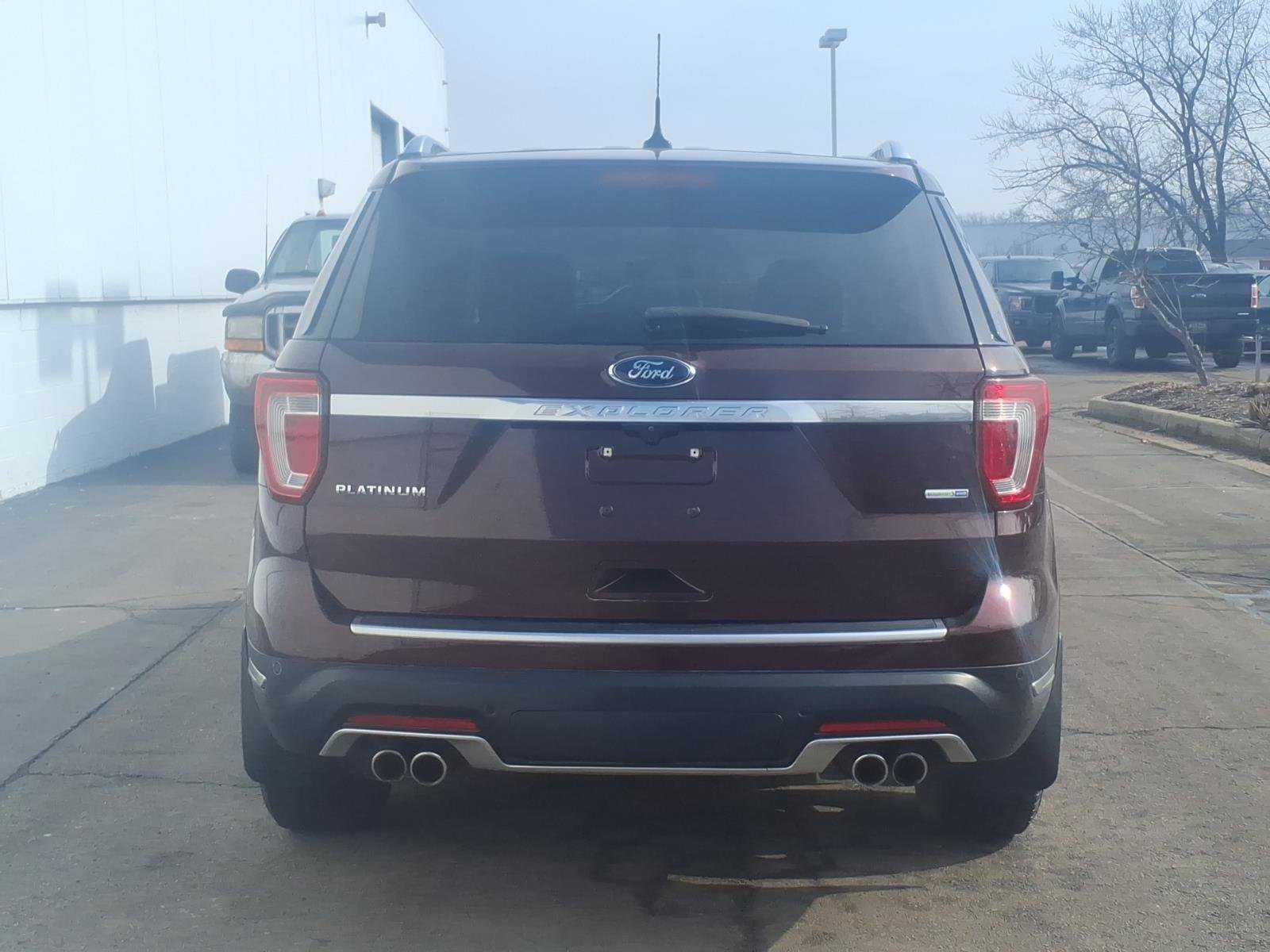 Used 2018 Ford Explorer Platinum image 5