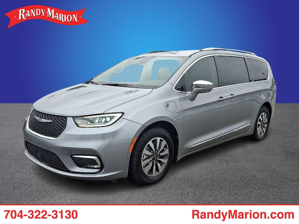 Used 2021 Chrysler Pacifica Limited w/ Premium & Safety Sphere Group image 1