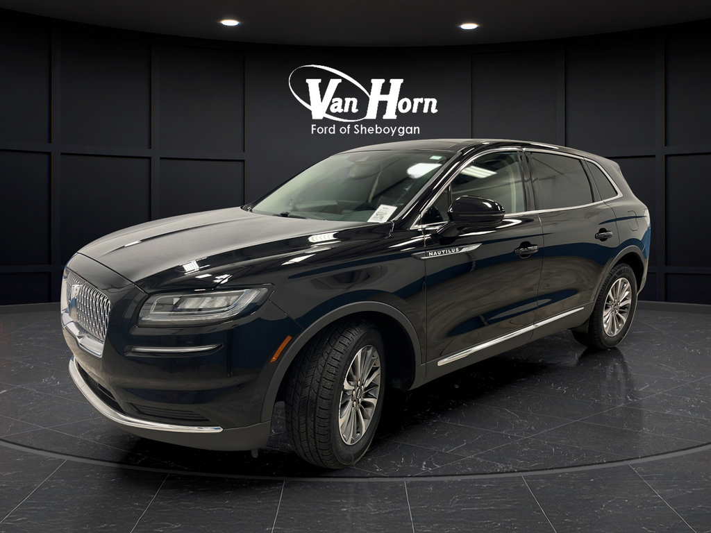 Used 2023 Lincoln Nautilus AWD w/ Premium Package image 3