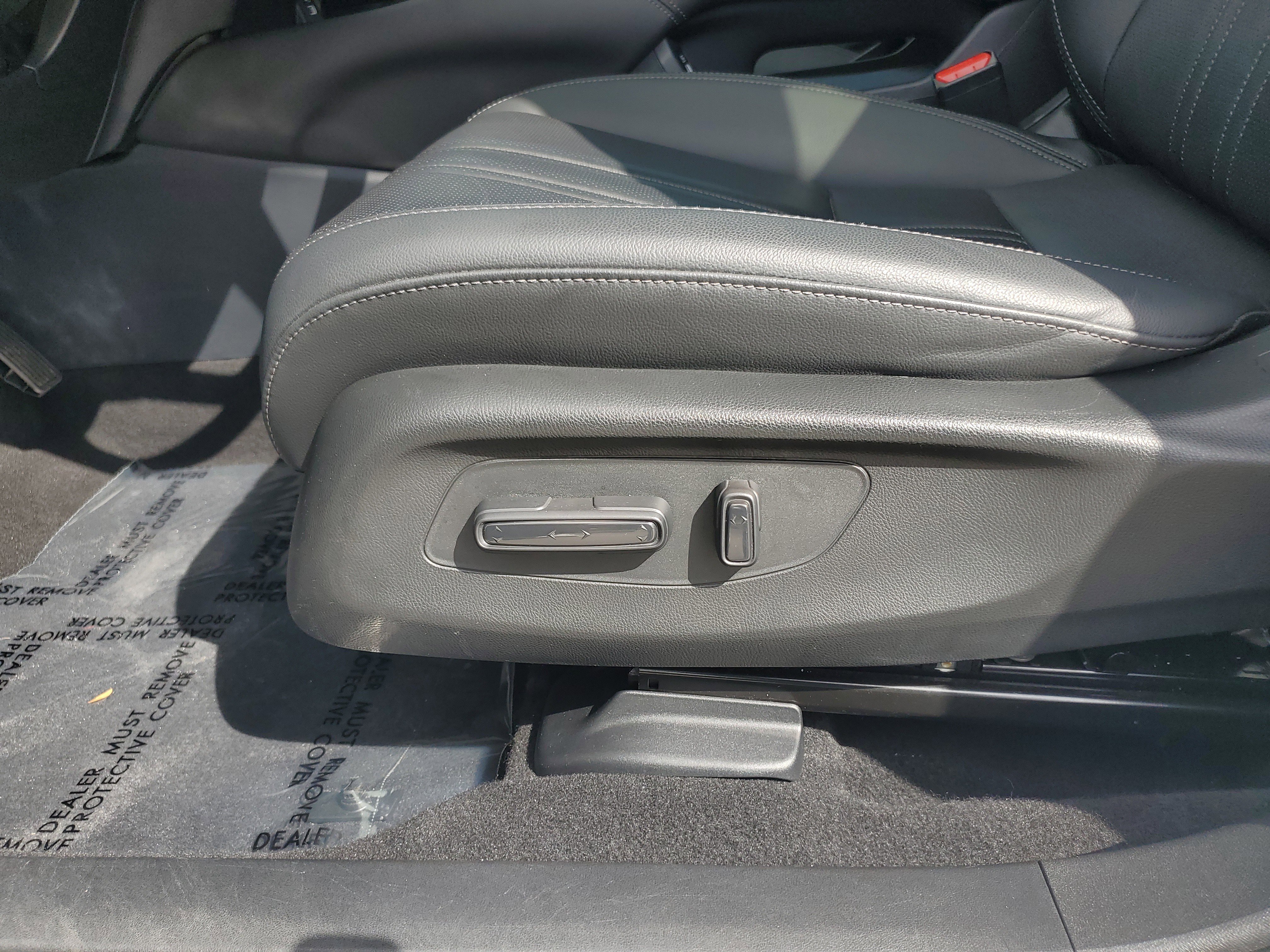 Used 2023 Honda HR-V EX-L image 13