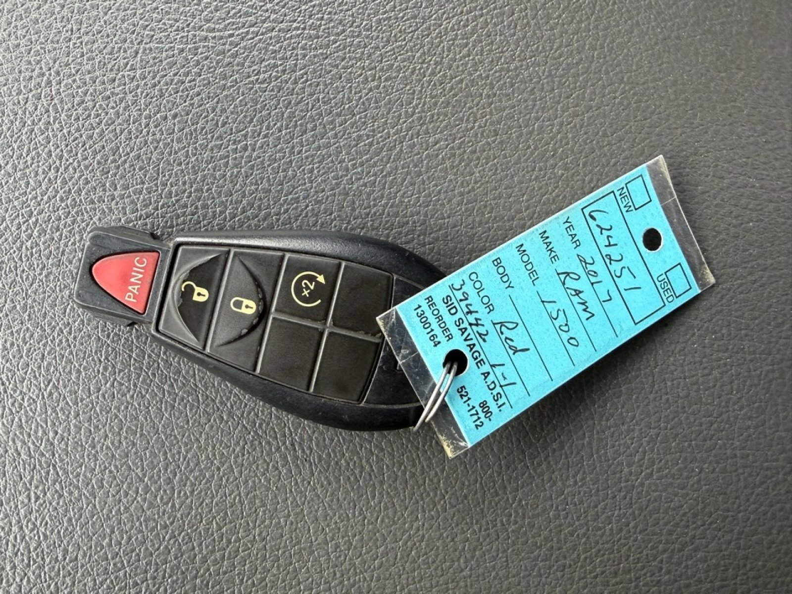 Used 2017 RAM 1500 Classic SLT w/ Luxury Group image 38