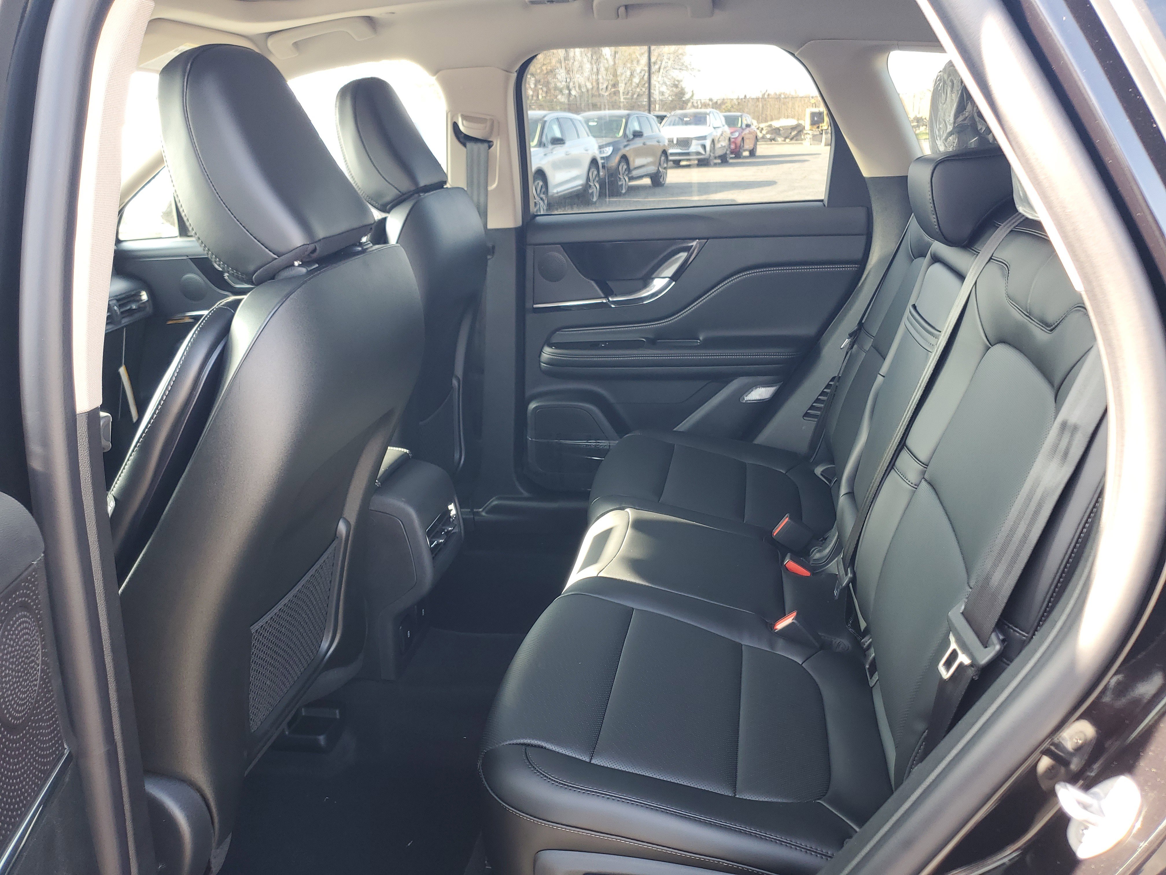 New 2026 Lincoln Corsair Premiere image 25