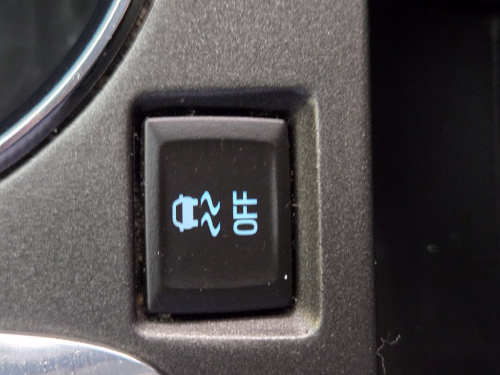 Used 2016 Chevrolet Equinox L FWD image 36