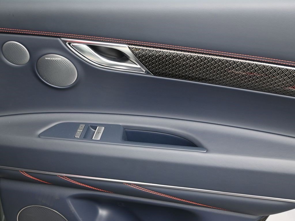 Used 2025 Genesis GV80 3.5T e-SC image 14