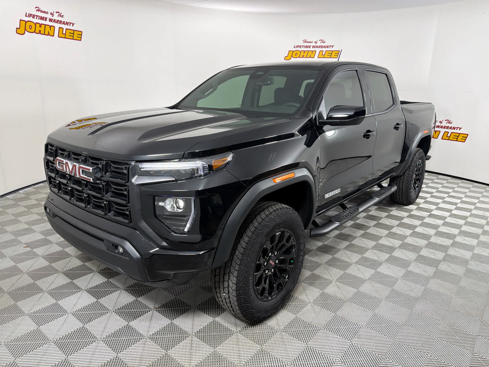 Used 2026 GMC Canyon Elevation w/ Convenience Package AWD/4WD image 1