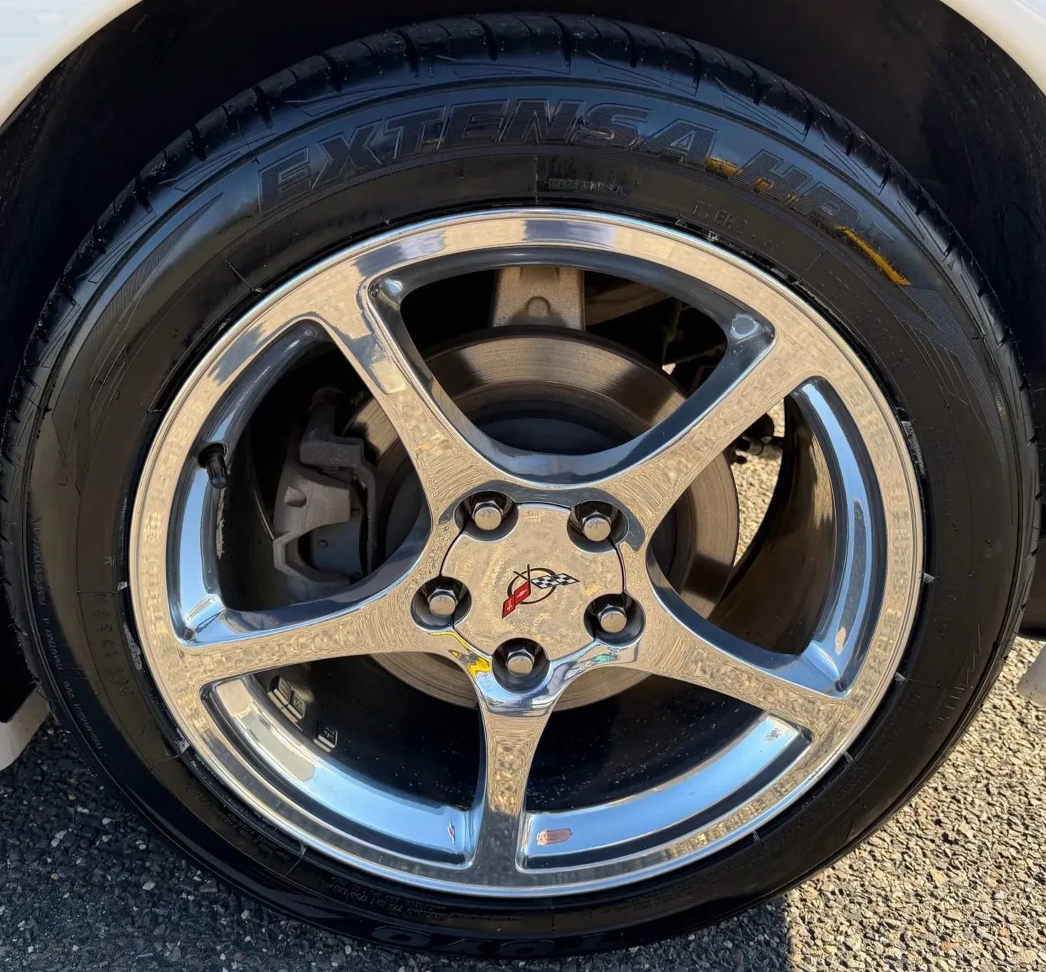 Used 2003 Chevrolet Corvette Coupe w/ Preferred Equipment Group image 39