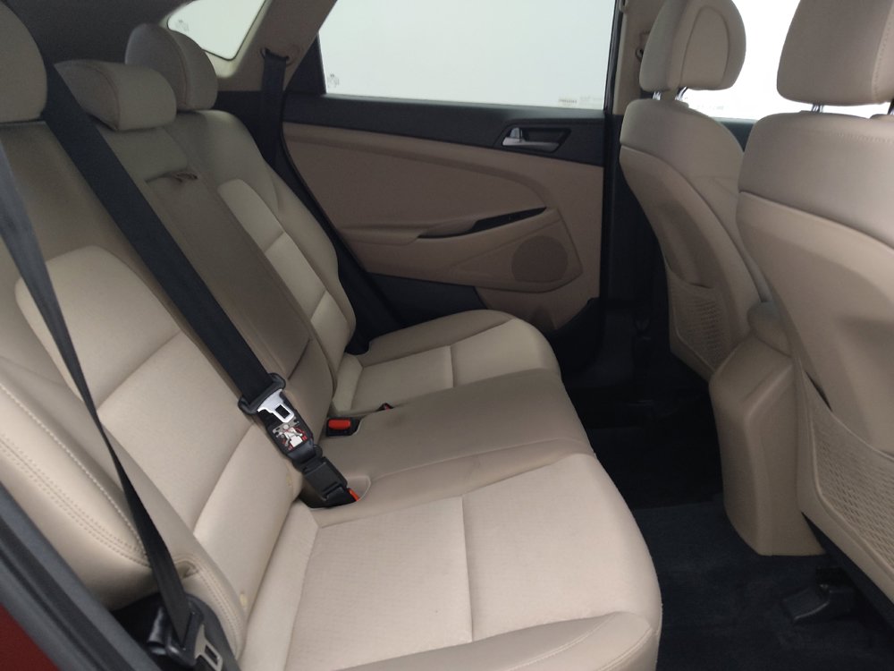 Used 2017 Hyundai Tucson SE w/ SE Popular Package 02 AWD/4WD image 19