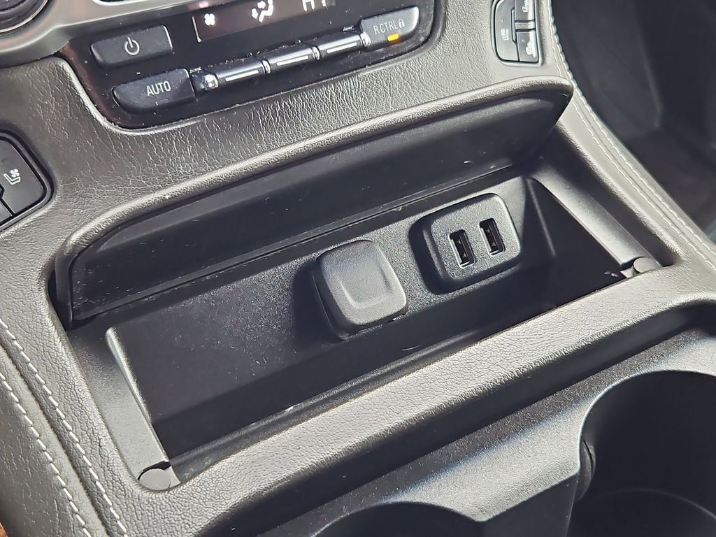 Used 2020 Chevrolet Suburban Premier w/ Max Trailering Package image 26