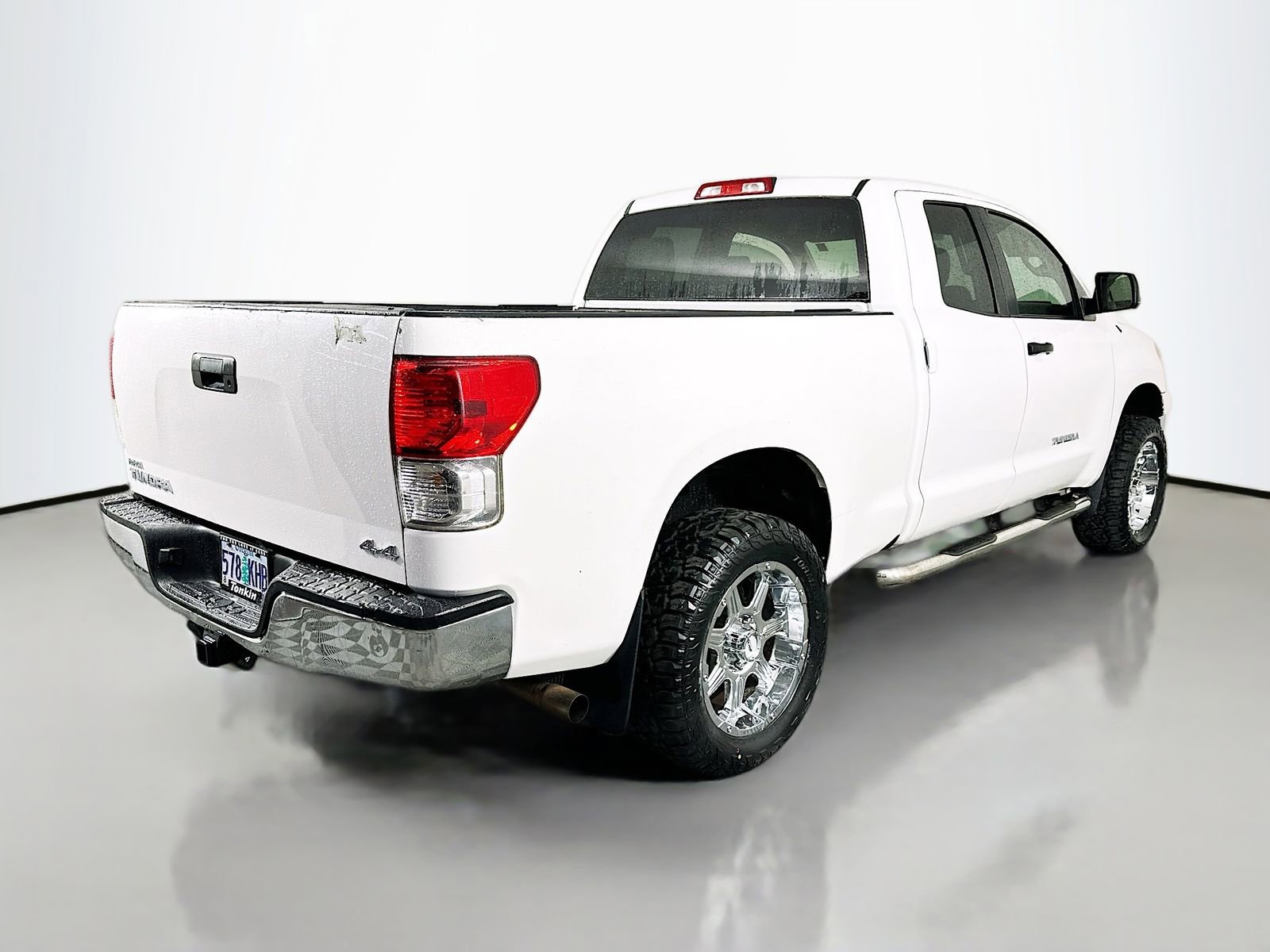 Used 2012 Toyota Tundra 4x4 Double Cab w/ Tow Pkg image 8