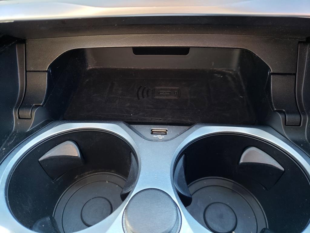 Used 2023 BMW 840i Convertible w/ M Sport Professional Package image 17