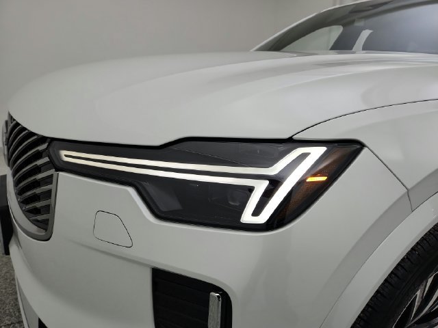New 2025 Volvo XC90 B6 Core w/ Climate Package AWD/4WD image 29