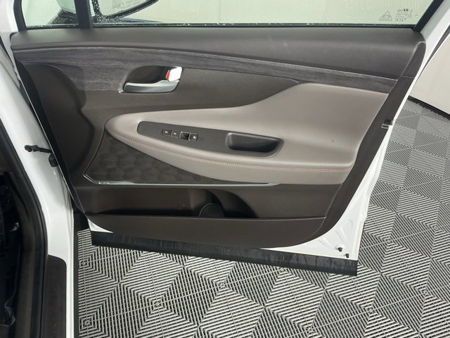 Used 2020 Hyundai Santa Fe SEL w/ Convenience + Premium Package image 14