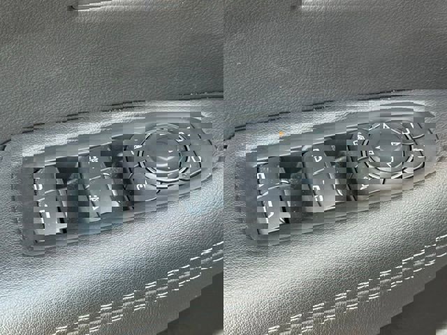 Certified 2023 Cadillac XT5 Sportv w/ Technology Package image 19