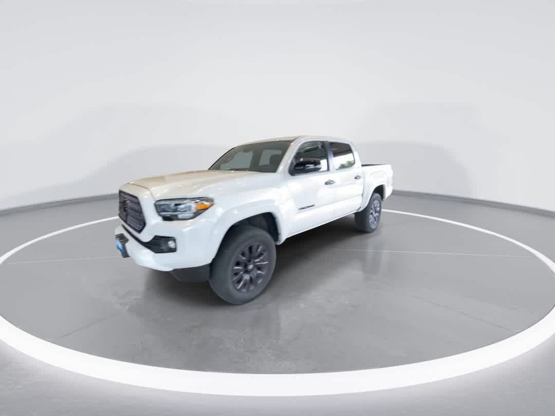 Used 2023 Toyota Tacoma Limited w/ Nightshade Package AWD/4WD image 4